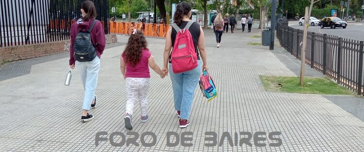 El síndrome del nido vacío: «Mi hijo se fue de casa. Soy como un alma en pena sin razón de ser»