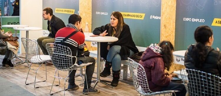 Vuelve Expo Joven: cuándo será la feria y qué herramientas brindará para conseguir trabajo
