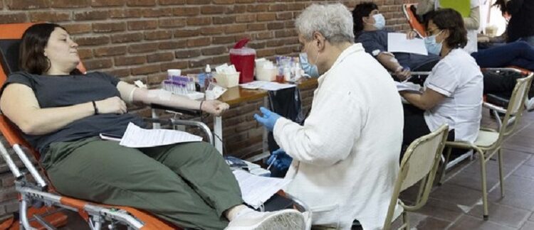 El programa de la Ciudad que promueve y facilita la donación voluntaria de sangre