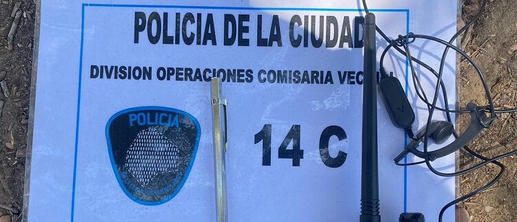 Un detenido en Palermo por robar elementos del interior de autos con un inhibidor de señal