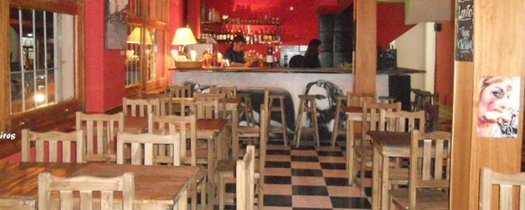El Café la poesía celebra los 40 años de su fundación