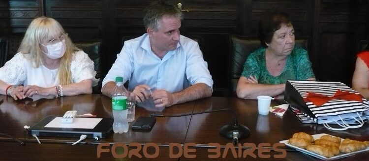 El Ministro de Justicia y Seguridad Marcelo D´Alessandro recibió a grupos de vecinos comprometidos con la seguridad porteña