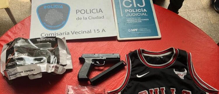 Secuestran una pistola de aire comprimido tras una denuncia de amenazas en Palermo