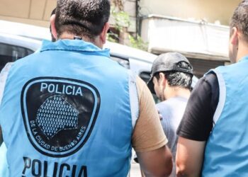Balvanera y Flores: inspecciones a locales de celulares terminaron con un detenido, equipos secuestrados y clausuras