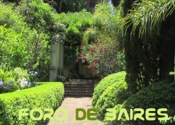 Recorridos nocturnos por museos y circuitos guiados para descubrir los secretos de la Ciudad de Buenos Aires