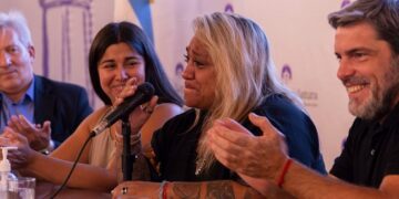 Los legisladores de la Ciudad declararon de Interés a la labor de Karina Cappella