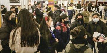 Cómo inscribirse en la segunda edición del año de Expo Empleo Barrial donde habrá más de 300 ofertas laborales