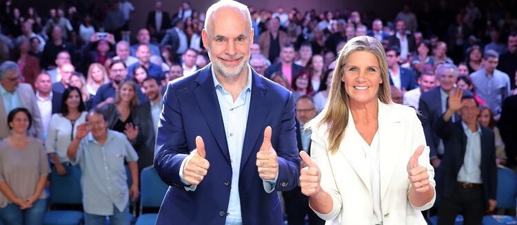 Rodríguez Larreta, Santilli y Hotton presentaron junto a mil pastores “La agenda social para transformar nuestra Nación”