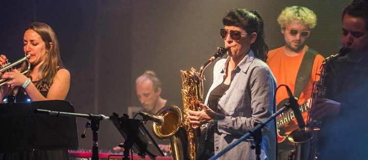 Festival Vivamos Cultura: Santiago Motorizado, Paula Maffía y artistas de La Plata y Córdoba, encabezan un fin de semana a pura música