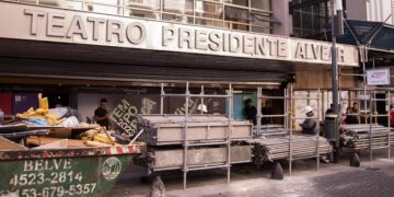 Avanzan las obras de puesta en valor del Teatro Alvear