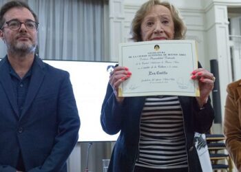 Luz Castillo es nueva Personalidad Destacada de la Ciudad