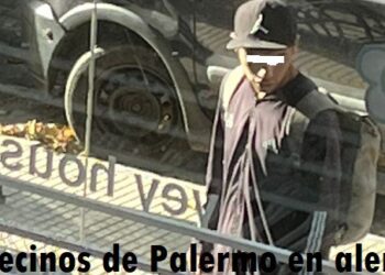 Sospechosos vendedores de medias en El Salvador 4588