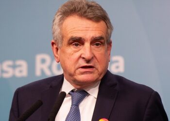 Agustín Rossi afirmó que el compromiso del oficialismo es que «los trabajadores ganen cada vez más»