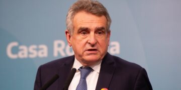 Agustín Rossi afirmó que el compromiso del oficialismo es que «los trabajadores ganen cada vez más»