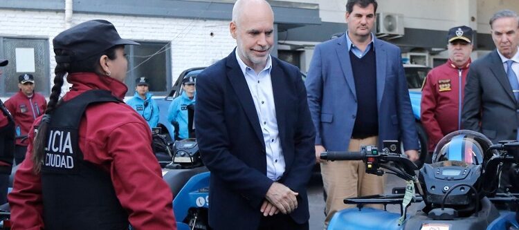 El Jefe de Gobierno entregó equipamiento para la Policía de la Ciudad