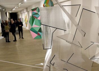 La geometría de Cecilia Ivanchevich habita en el Centro Cultural Rojas