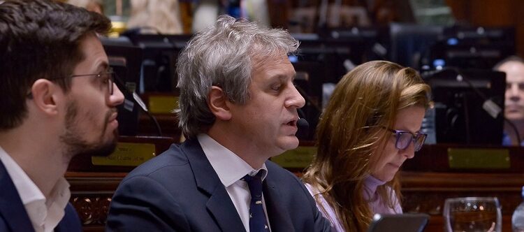 El Jefe de Gabinete de la Ciudad dio su informe de gestión en la Legislatura