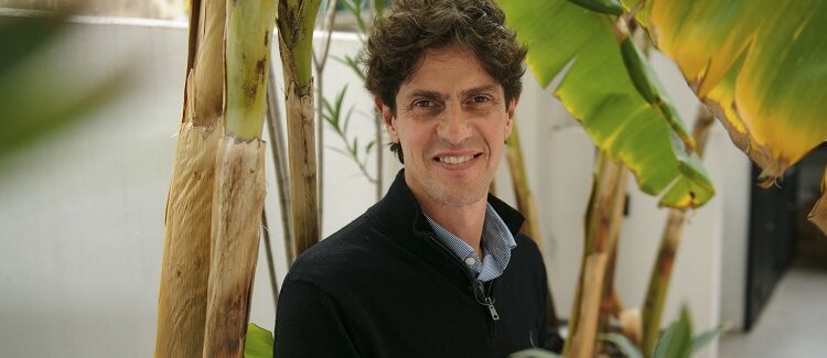 Martín Lousteau propuso equiparar el régimen laboral de las empresas estatales con las privadas