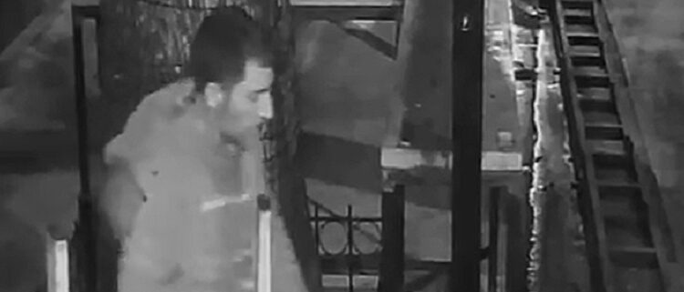 Delincuente roba una estufa en Costa Rica y Armenia