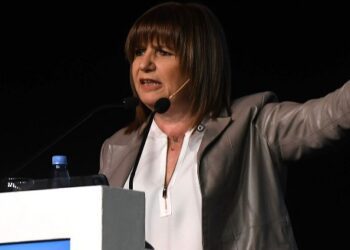 Patricia Bullrich abogó en La Rural por «austeridad en el Estado» para «generar inversión en el campo»