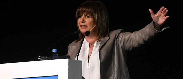 Patricia Bullrich abogó en La Rural por «austeridad en el Estado» para «generar inversión en el campo»