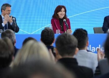 Cecilia Moreau: “Necesitamos que la gente vaya a votar para que no nos despertemos el 11 de diciembre con una Argentina como la del 2001”