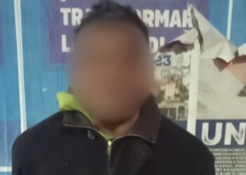 Tenía tobillera por violencia de género y fue detenido por intentar abrir un auto