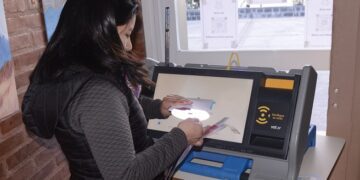 Ya está en marcha el operativo electoral para las PASO: se entregaron las 8.770 urnas para votar