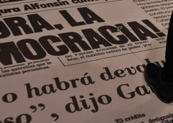 «Ficciones reales», una muestra que reflexiona sobre el circuito de la información