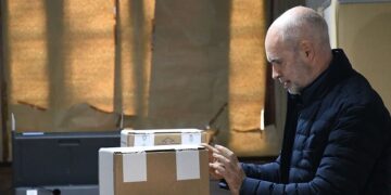 «Le pido a la gente que vote en paz y por la paz», afirmó Larreta al votar en la Facultad de Derecho