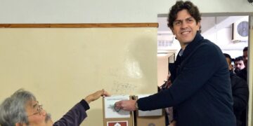 Martín Lousteau afirmó que «el futuro llega, si no lo elegimos nosotros, llega el futuro que eligen otros»