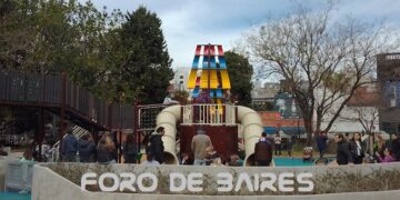 Quedó inaugurado el nuevo Patio de Juegos en «Plaza Inmigrantes de Armenia»
