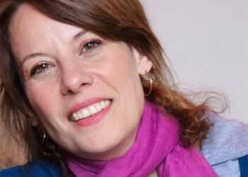 Mariana Clusella presenta su show de música brasilera titulado «En Doble Sentido»