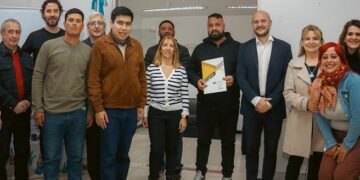 La Ciudad distinguió a 120 representantes sindicales