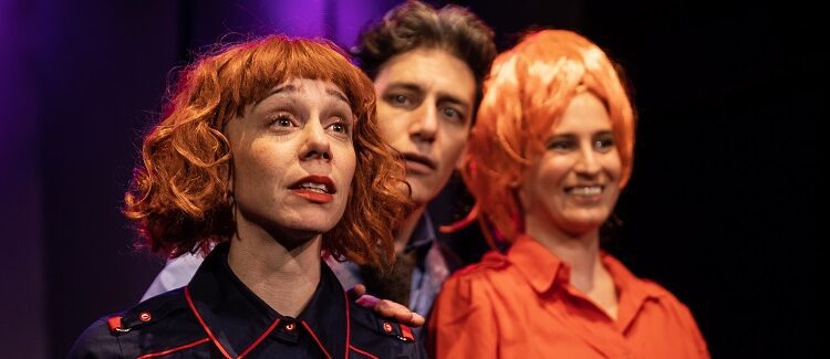 «La versión infinita» se presenta los domingos en el barrio porteño de Almagro