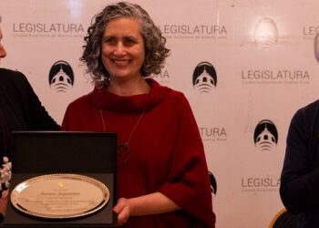 La Dra Sandra Rossi fue distinguida como Personalidad Destacada en el Deporte