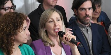 «Oportunismo absurdo y desesperación», la respuesta de la Izquierda sobre la convocatoria de Javier Milei