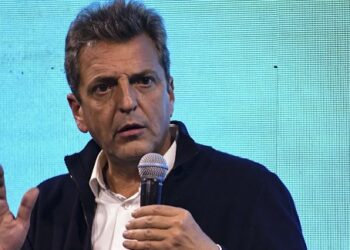 Massa dijo que «hay dos modelos de país planteados» y «uno promueve la libre venta de armas»