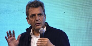 Massa dijo que «hay dos modelos de país planteados» y «uno promueve la libre venta de armas»