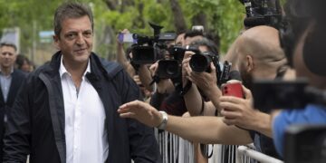 Ricardo Alfonsín auguró que en el balotaje «miles y miles de radicales» apoyarán a Massa y Rossi