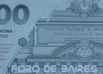 ¿Qué son los gastos vampiro y cómo afectan a tu economía?