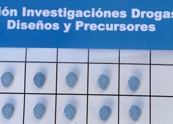 Cae dealer con Tusi y pastillas de éxtasis con las caras de Maradona y Messi
