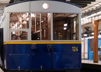 Vuelve el paseo histórico en las “brujas” para celebrar los 110 años del Subte