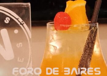 «El Bar Imperio» nace dentro del «Restaurante y Hotel Savoy» como un sitio notable de exquisito gusto y hospitalidad