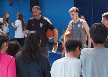 Adopción: La Ciudad impulsó una jornada deportiva para adolescentes de diferentes hogares