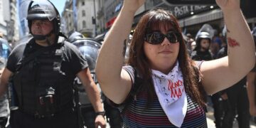 La justicia rechazó la cautelar de la CGT porque el DNU todavía no entró en vigencia
