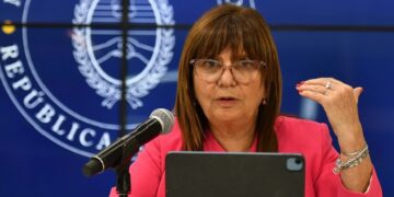 Patricia Bullrich presentó un protocolo para asegurar la libre circulación frente a piquetes o bloqueos