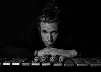 El francés Simon Mouller y el argentino Mariano Loiácono se encuentran en Bebop Club