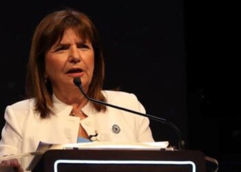 Patricia Bullrich pidió que el Congreso le dé un «voto de confianza» a Javier Milei con el apoyo a la ley ómnibus