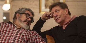 «Luces azules», una película de Lucas Santa Ana